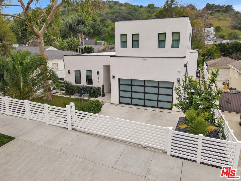 Photo of Listing #26651911