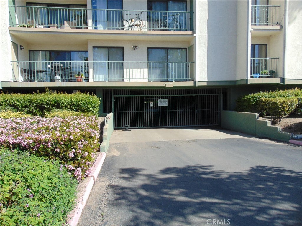 Photo of Listing #OC26033901