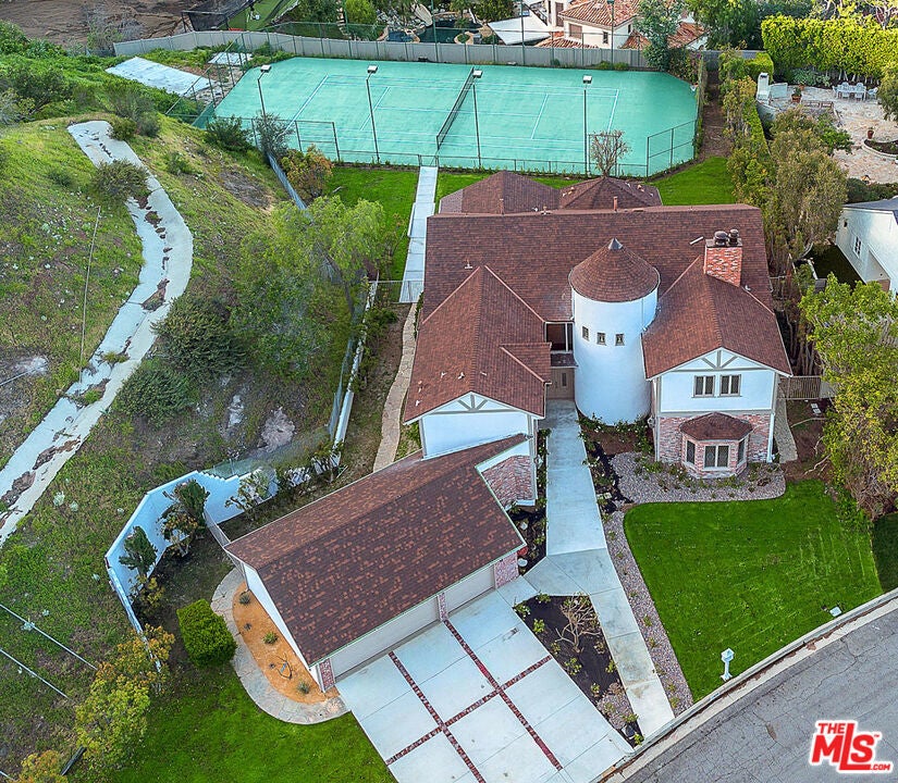 Photo of Listing #26652285