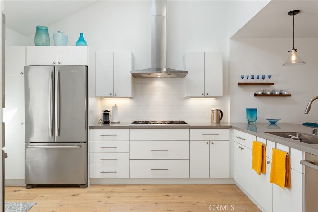 Photo of Listing #NP26029505