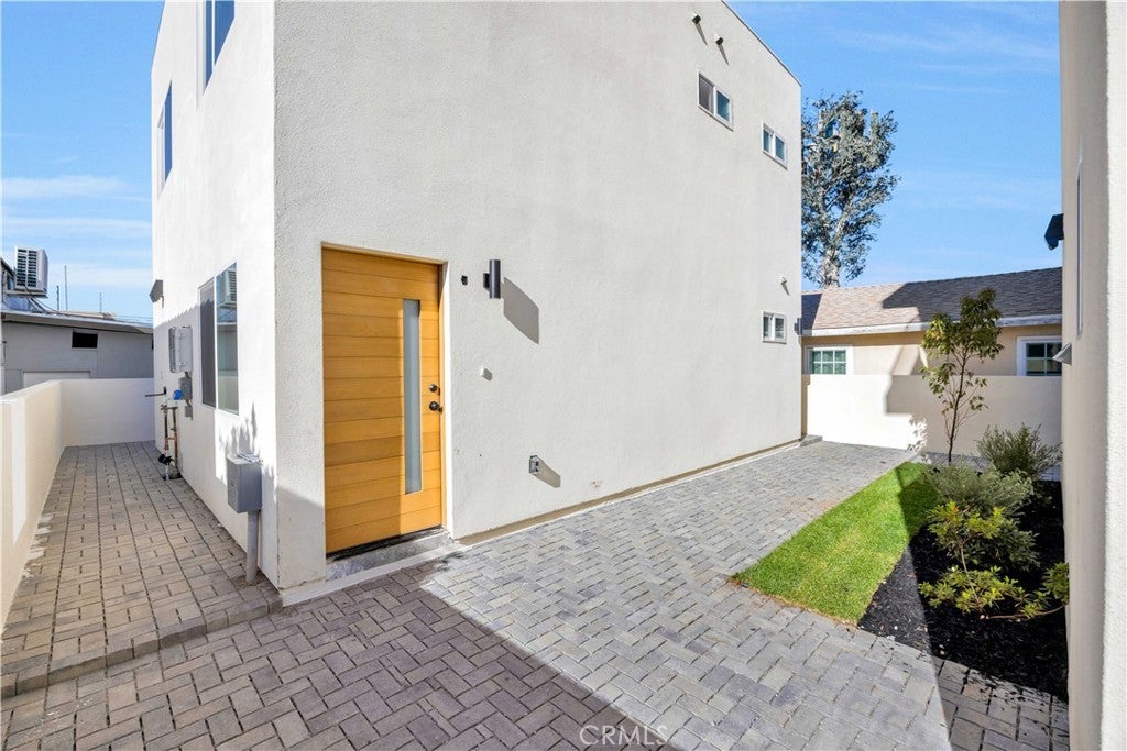 Photo of Listing #SB26034823