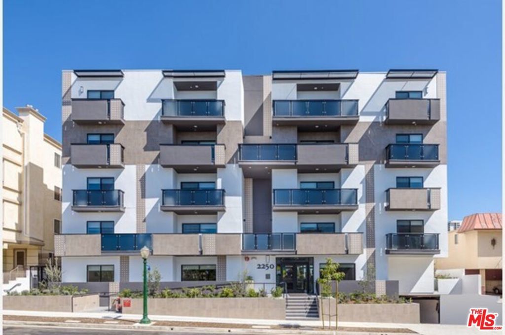 Photo of Listing #26652713