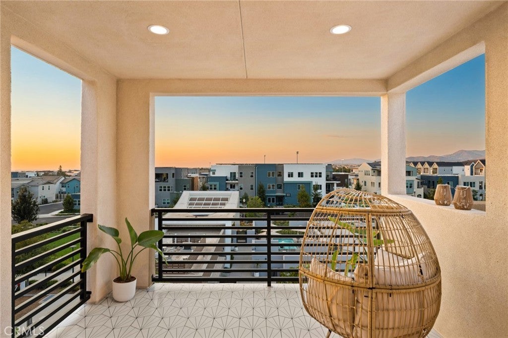 Photo of Listing #OC25281591