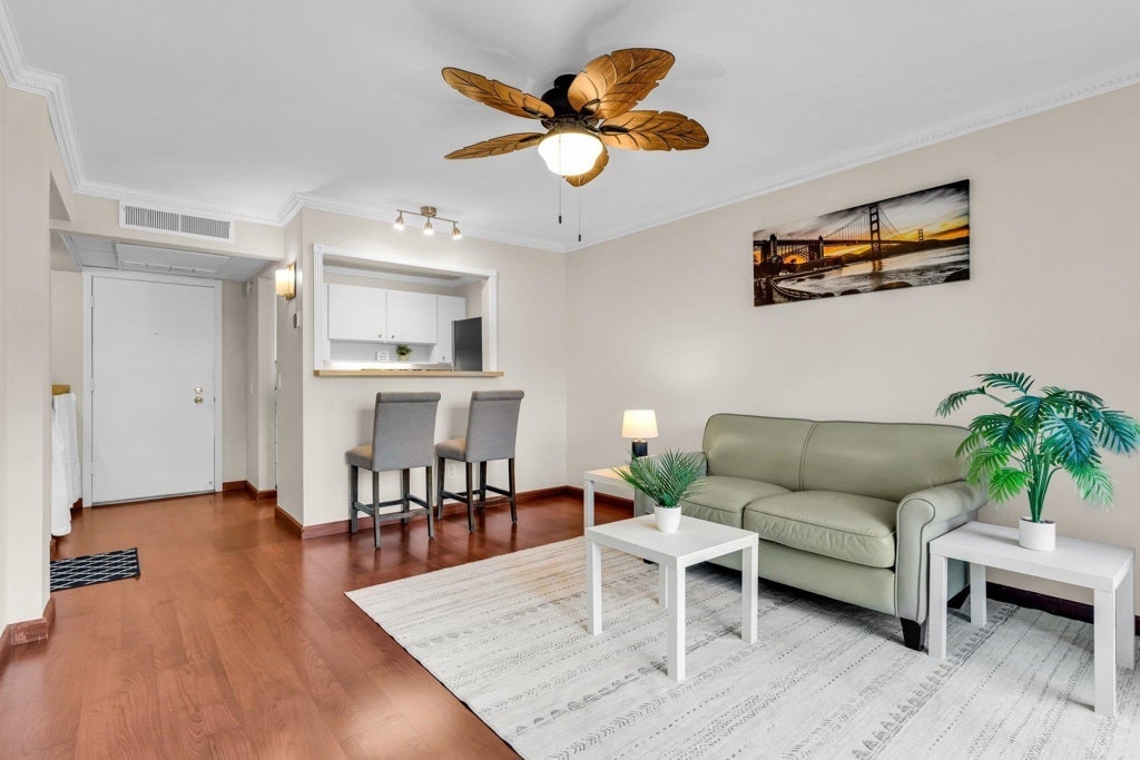 Photo of Listing #41124224