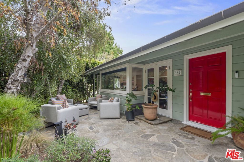 Photo of Listing #26653359