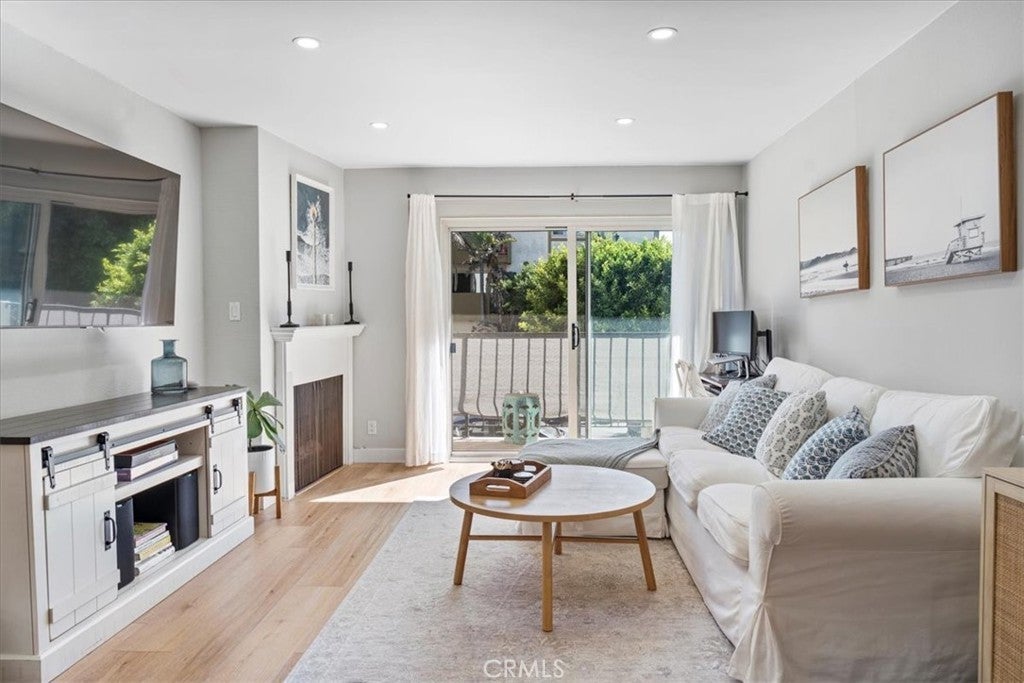 Photo of Listing #SB26036482