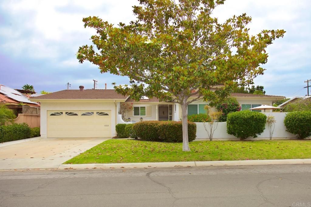 621 Country Club Lane, Coronado