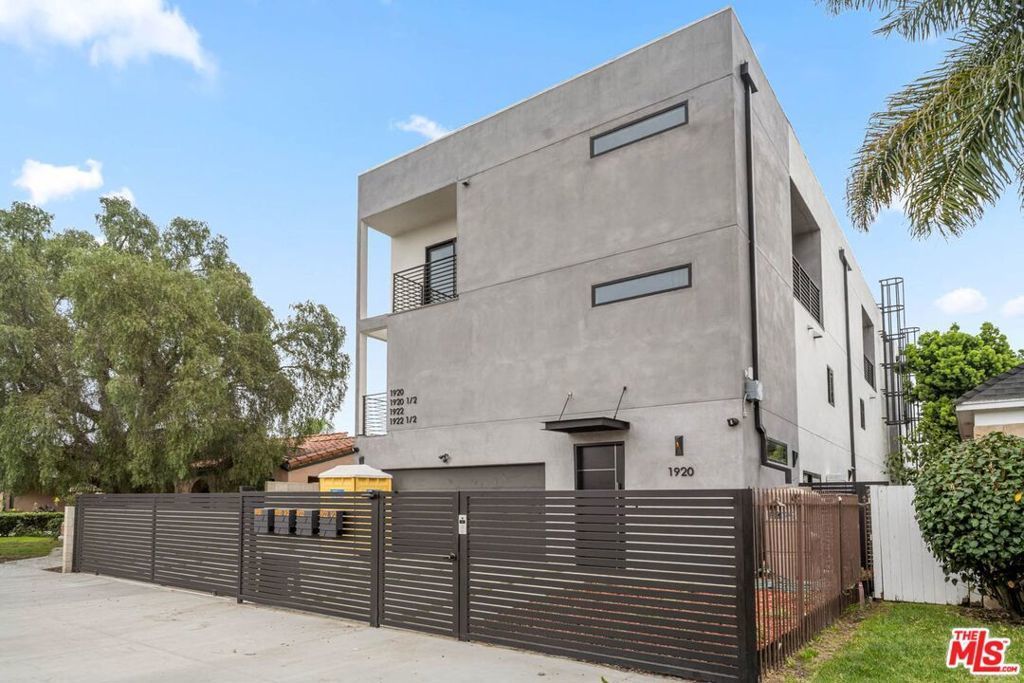 1920 S Sherbourne Drive # 1920 1/2, Los Angeles