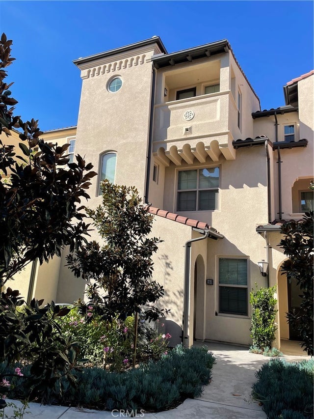 164 Tubeflower, Irvine.