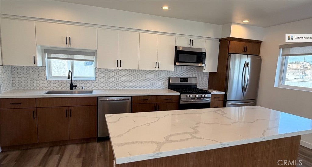 Photo of Listing #PW26037040