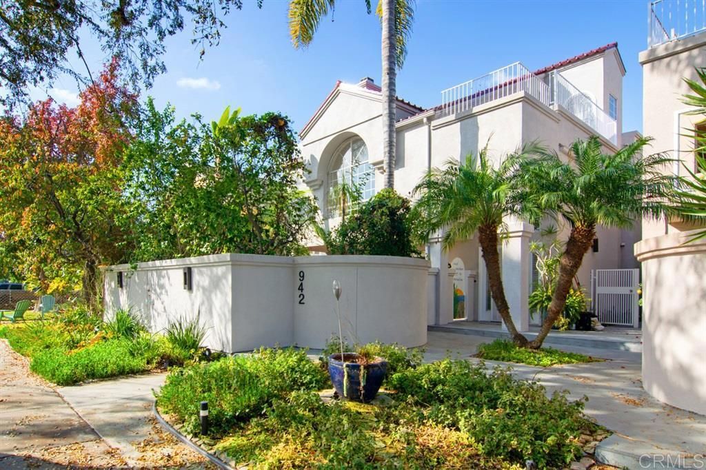 942 D Avenue # A, Coronado
