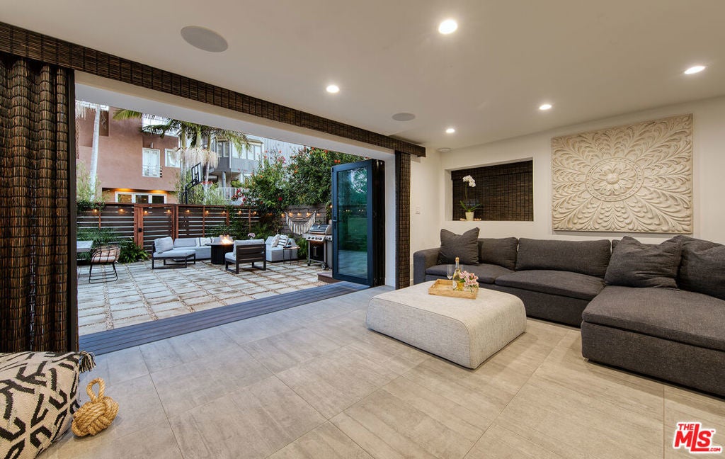 Photo of Listing #26653743