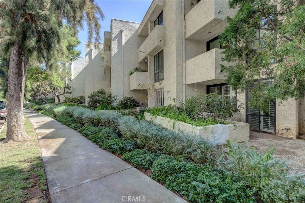 Photo of Listing #PV26037921