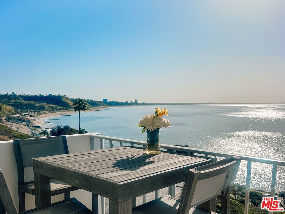 Photo of Listing #26655069