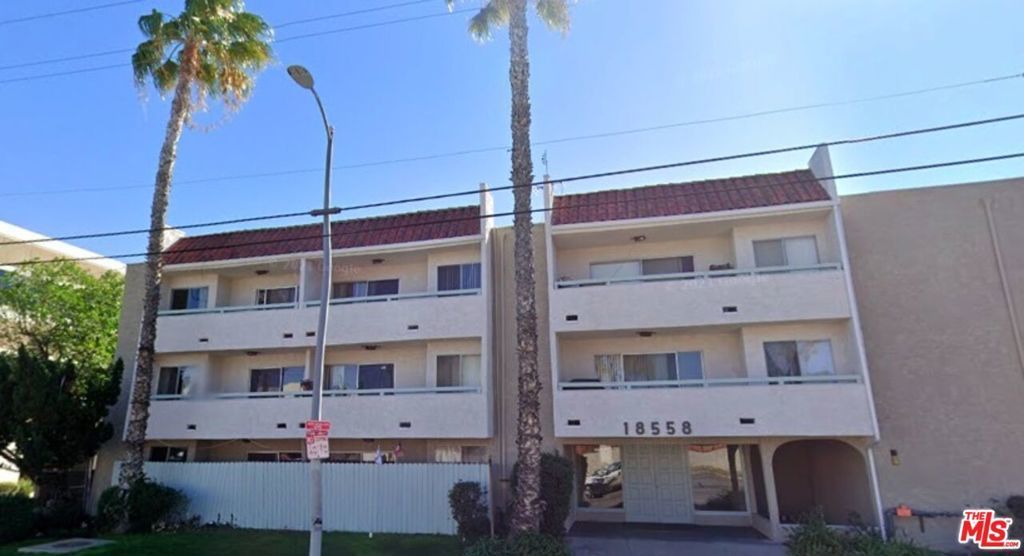 18558 Roscoe Boulevard # 319, Northridge