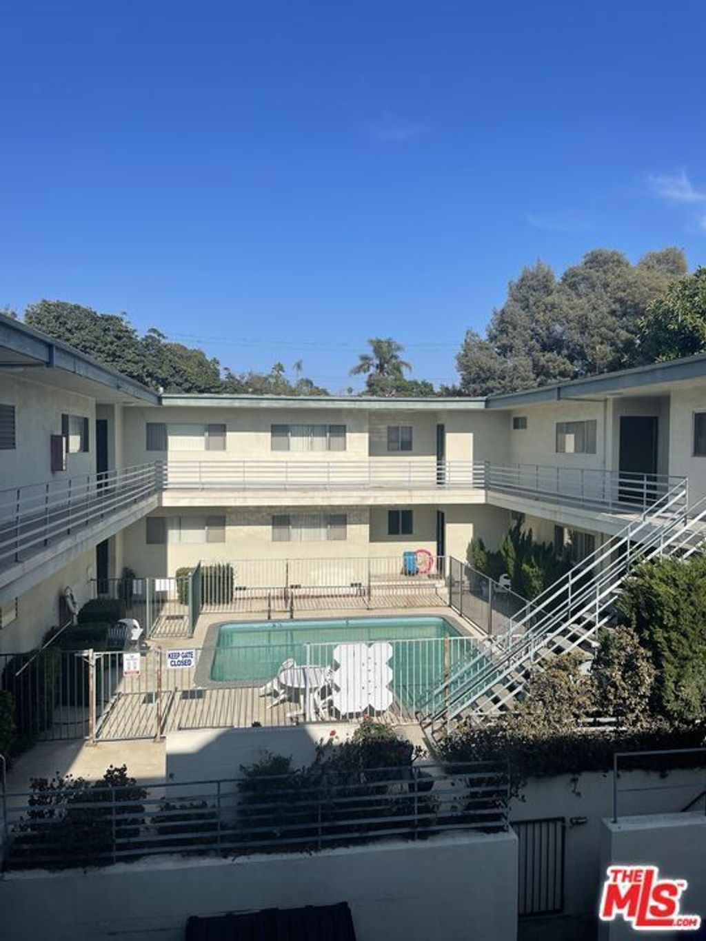 3686 S Centinela Avenue # 16, Los Angeles