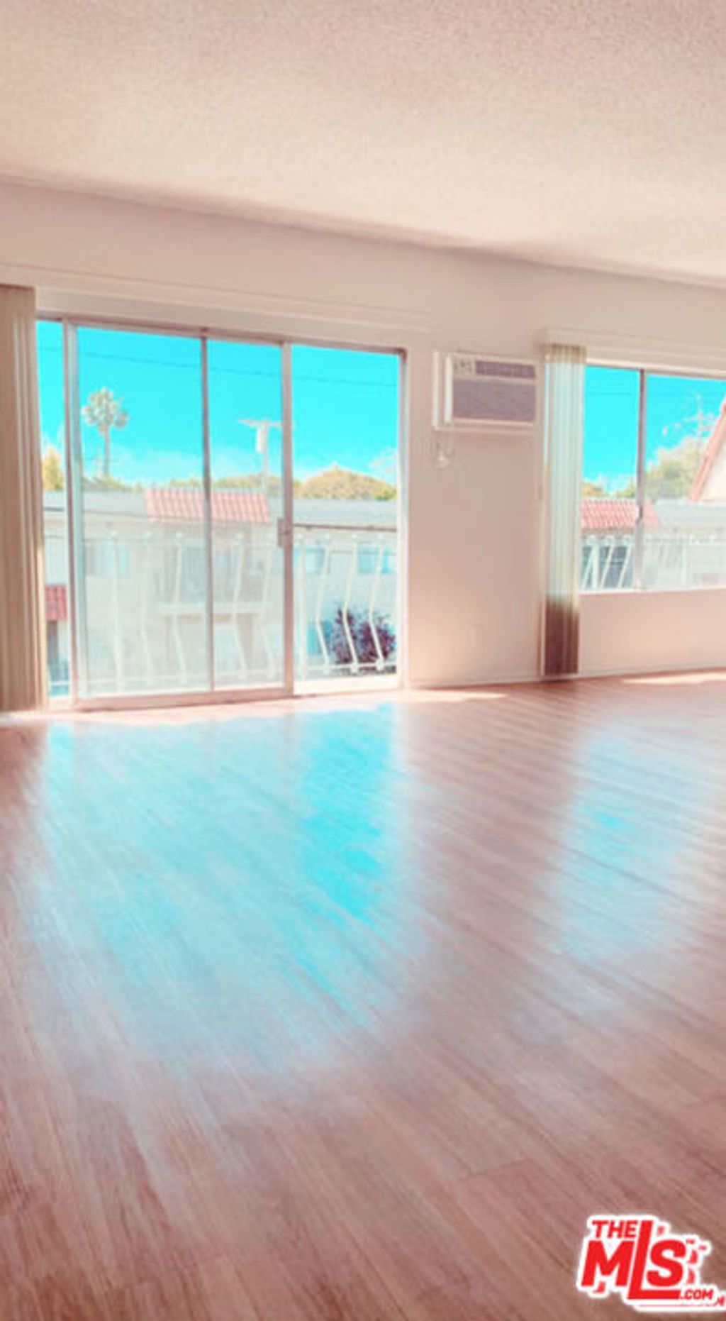 11081 Rose Avenue # 10, Los Angeles