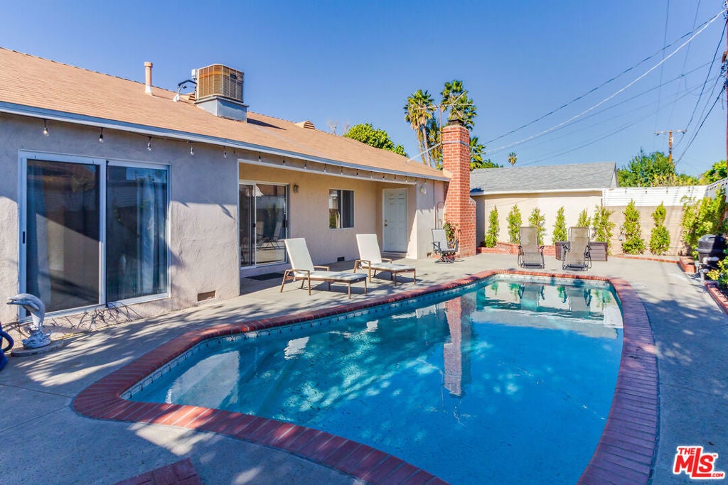 Photo of Listing #26655277