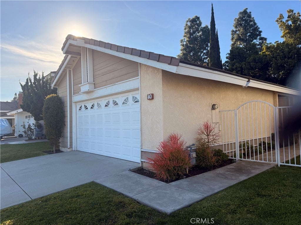 Photo of Listing #OC26039458