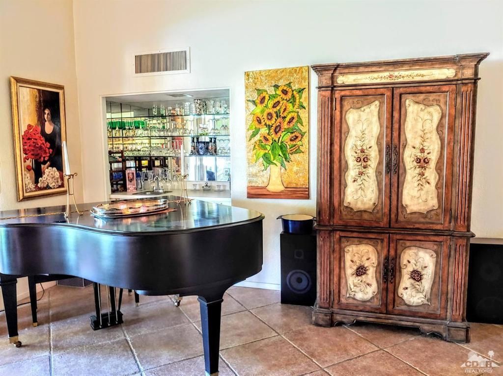 69940 Los Cocos Court, Rancho Mirage