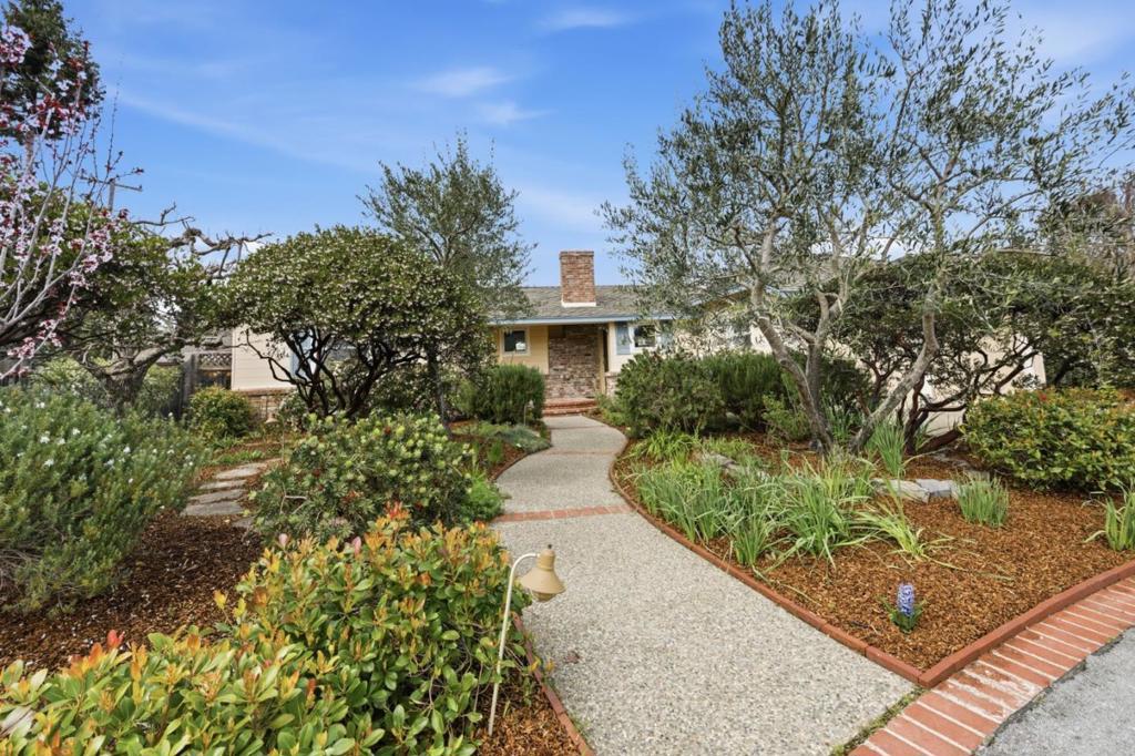 Photo of Listing #ML82036009