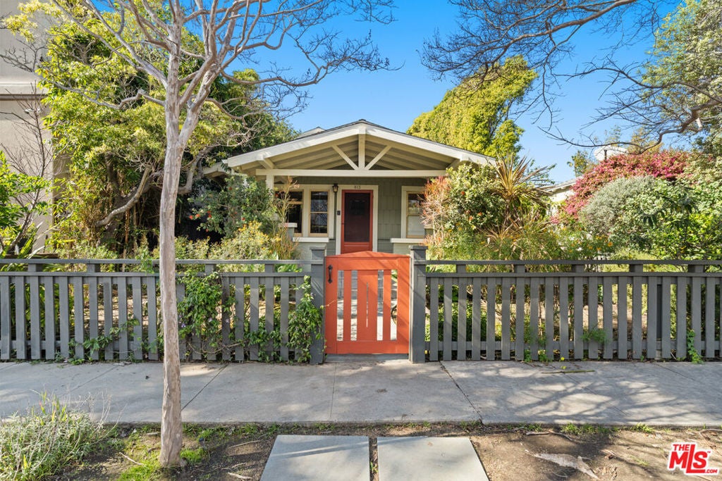 Photo of Listing #26655391