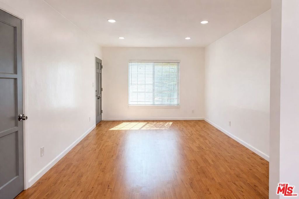 Photo of Listing #26656633