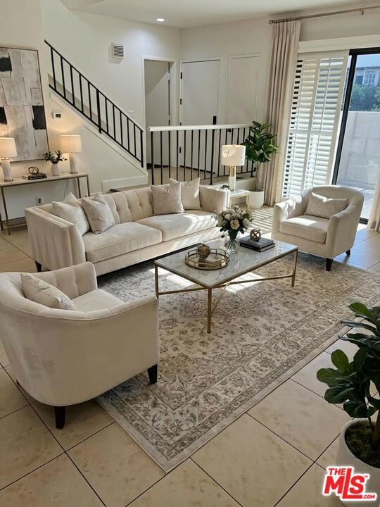 Photo of Listing #26656325