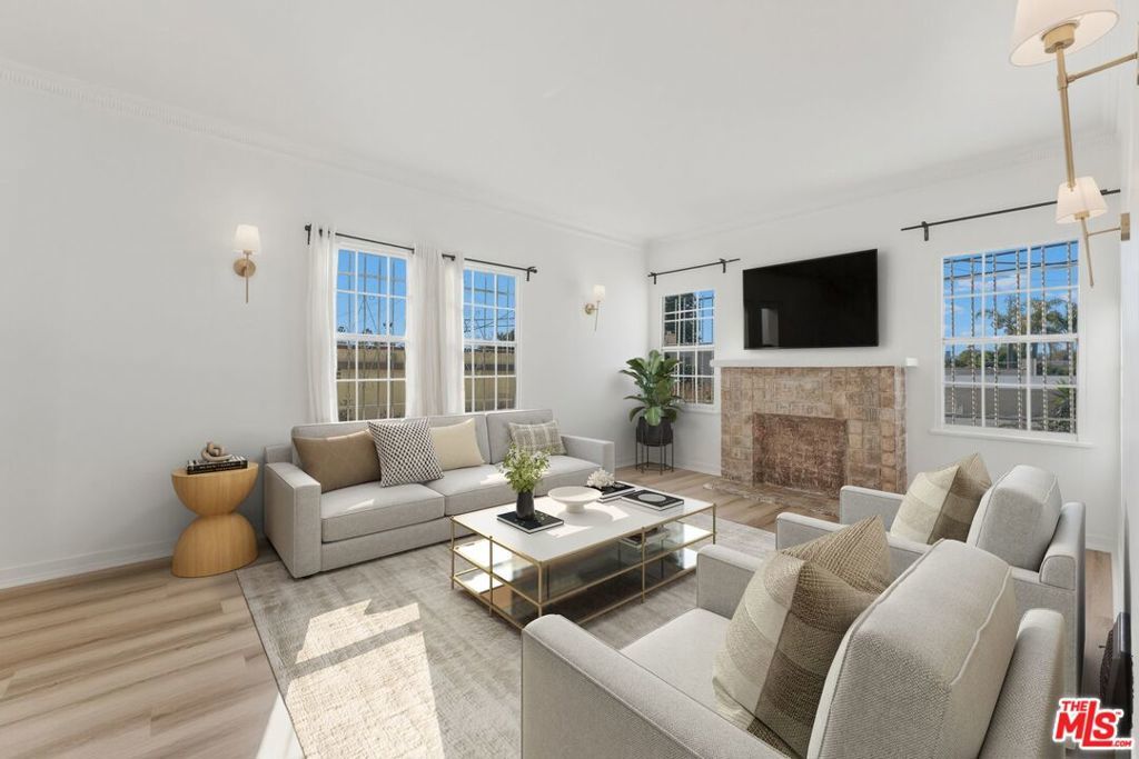 Photo of Listing #26656697