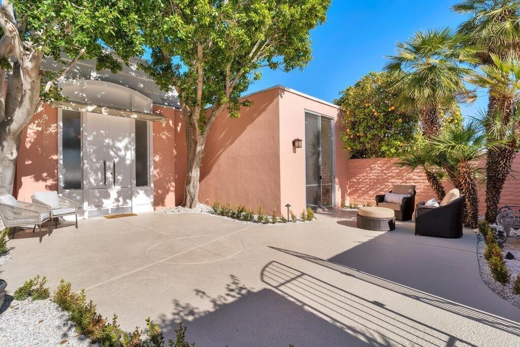47126 El Menara Circle, Palm Desert