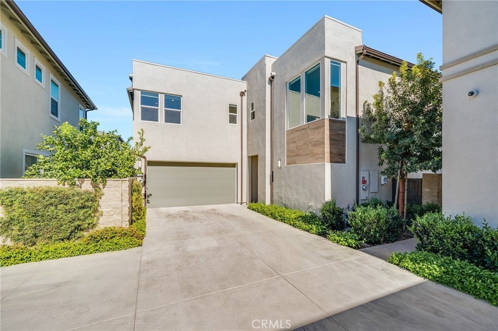 Photo of Listing #OC26041235