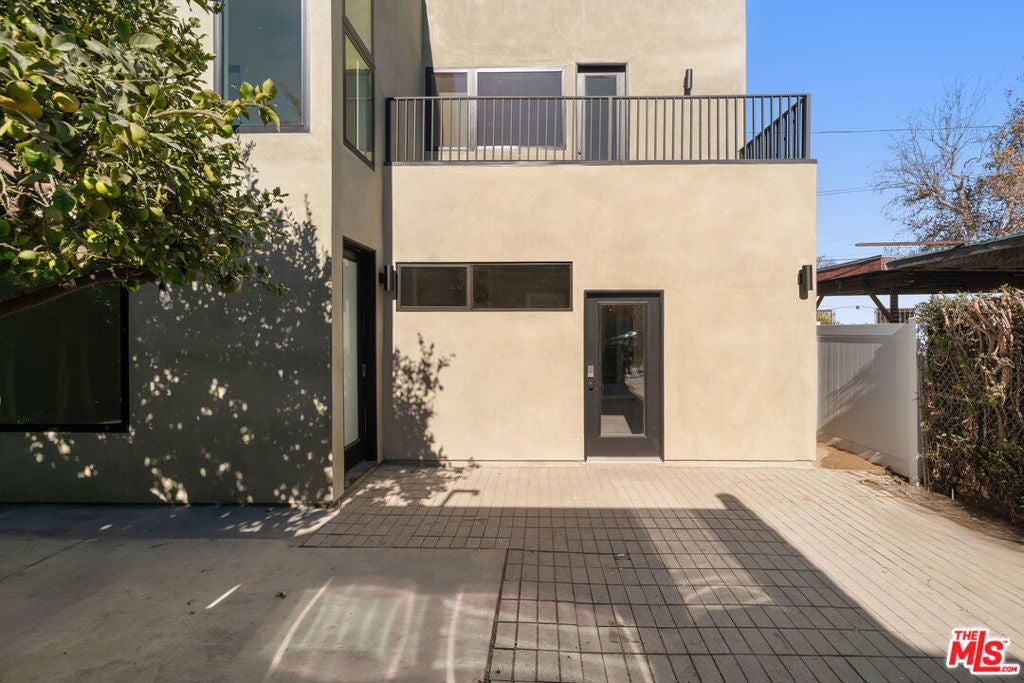 Photo of Listing #26657421