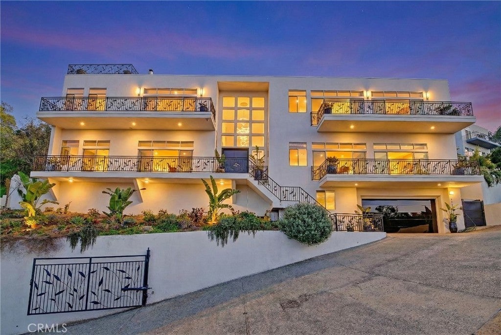 Photo of Listing #SR26043453