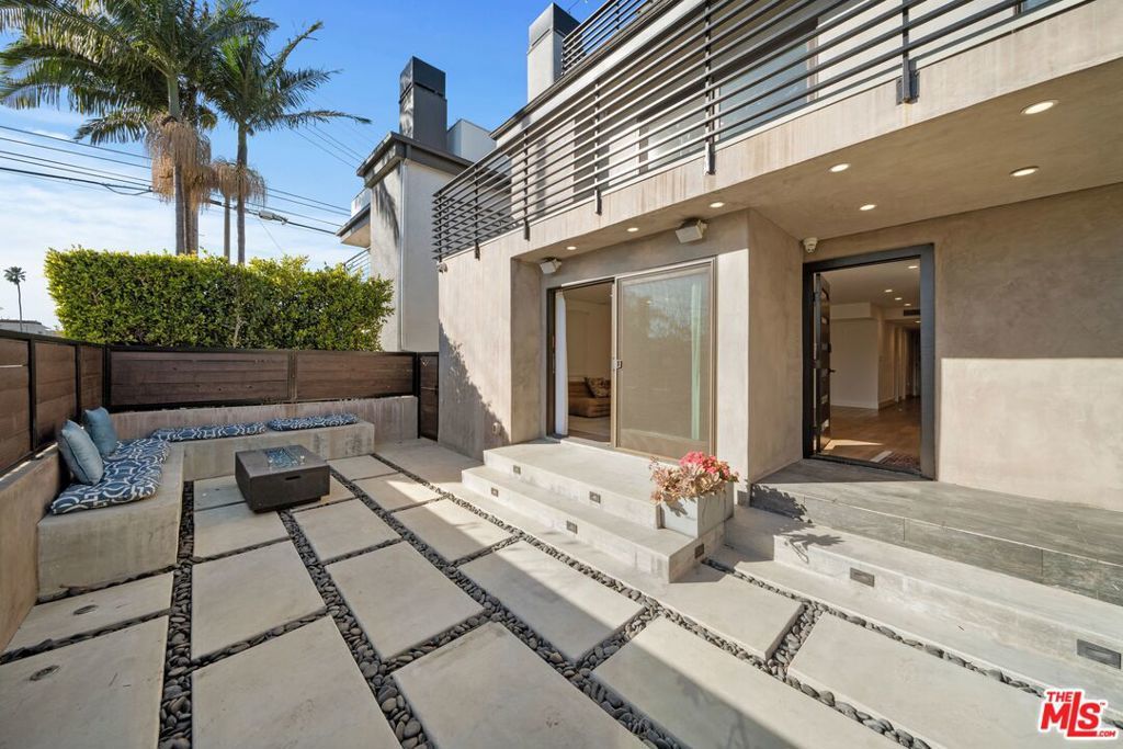 Photo of Listing #26657737