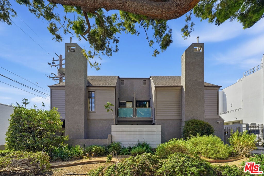 Photo of Listing #26656947