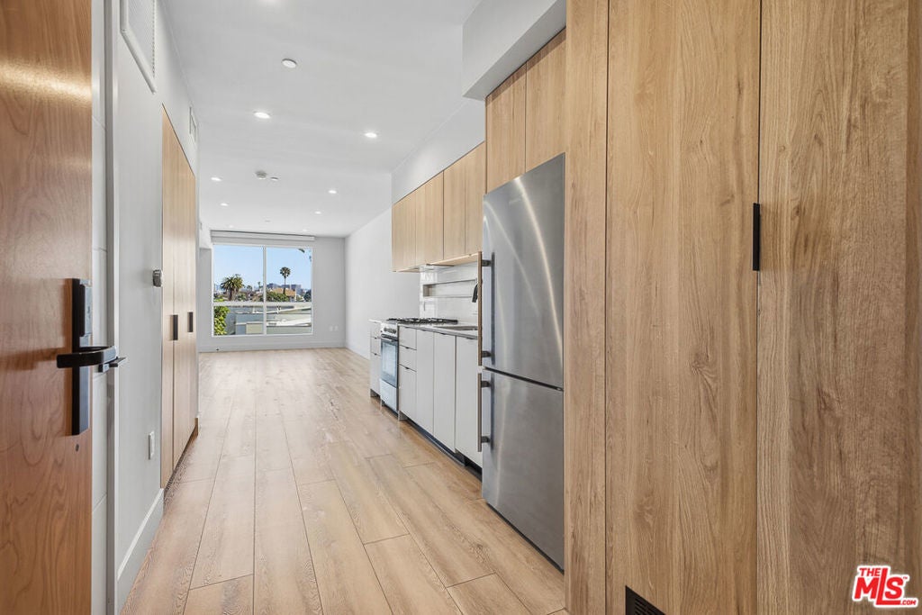 Photo of Listing #26657965