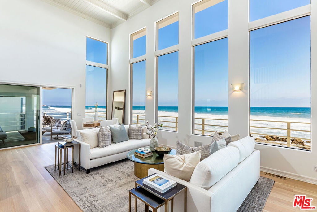 Photo of Listing #26658441