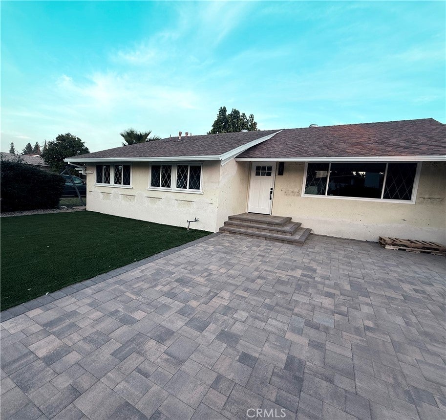 Photo of Listing #SR26045341