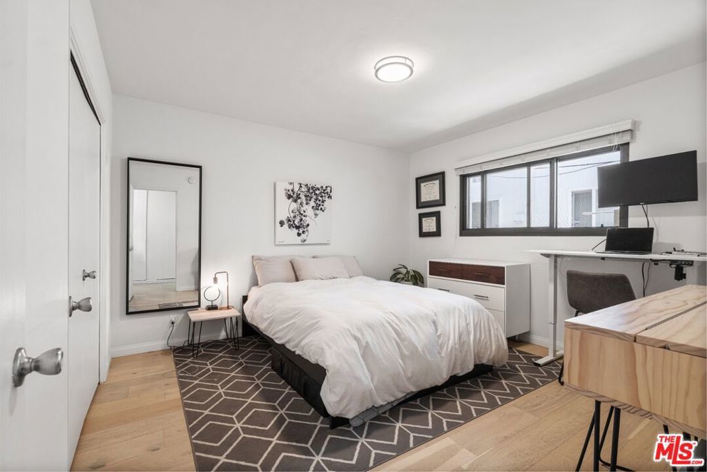 Photo of Listing #26657469