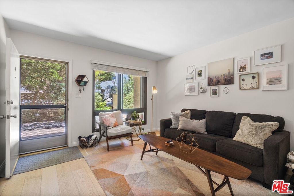 Photo of Listing #26657469