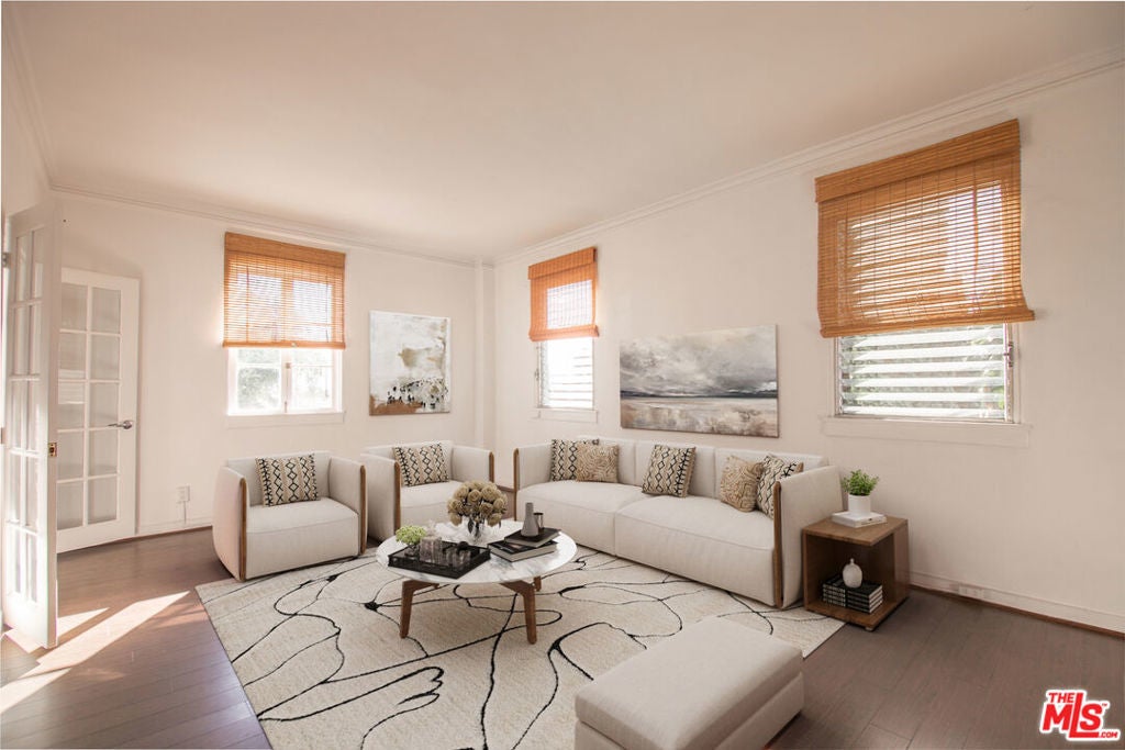 Photo of Listing #26657405