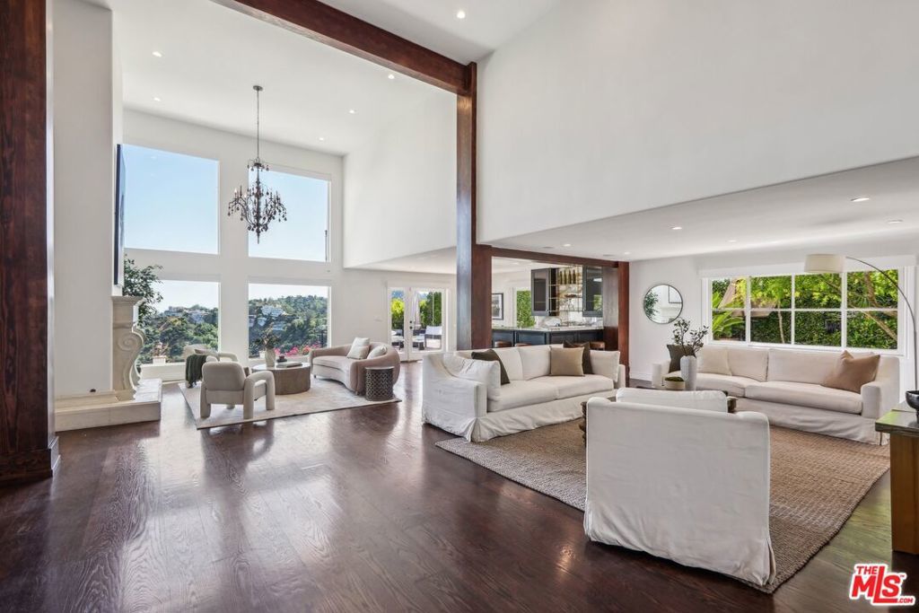 Photo of Listing #26658679