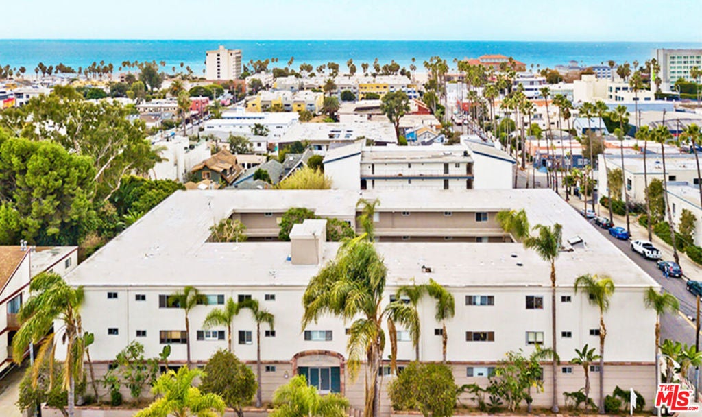 Photo of Listing #26658995