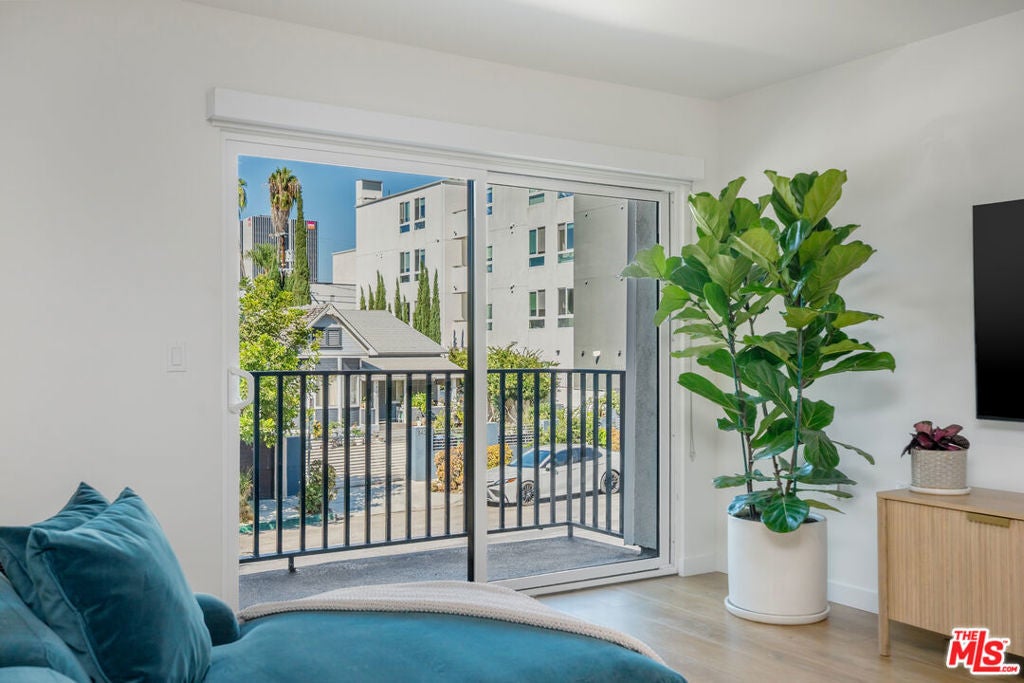 Photo of Listing #26659141