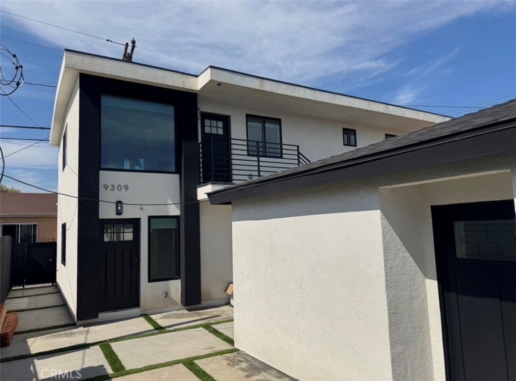 Photo of Listing #DW26046928