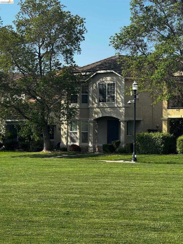 Photo of Listing #41125799