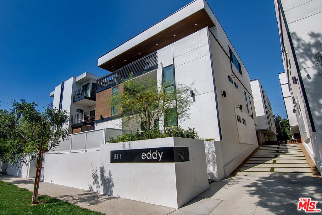 Photo of Listing #26659991