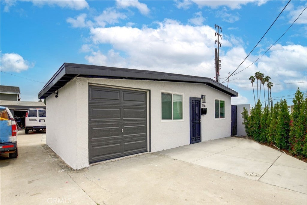 Photo of Listing #DW26047703