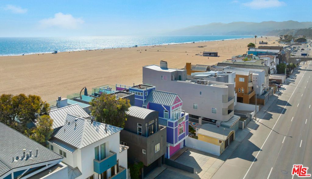 1341 Palisades Beach Road, Santa Monica