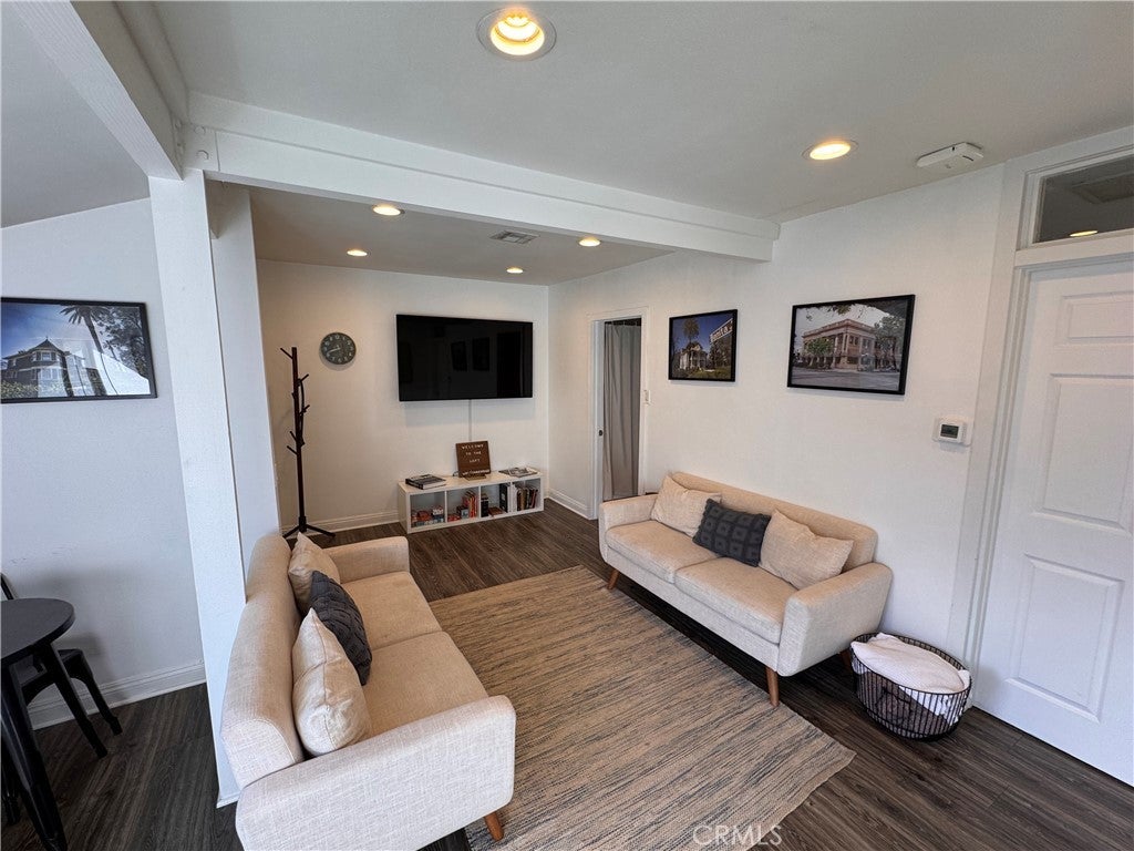 Photo of Listing #CV26049502